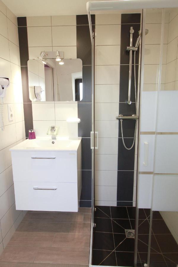 Hotel La Couronne Marmande Ngoại thất bức ảnh